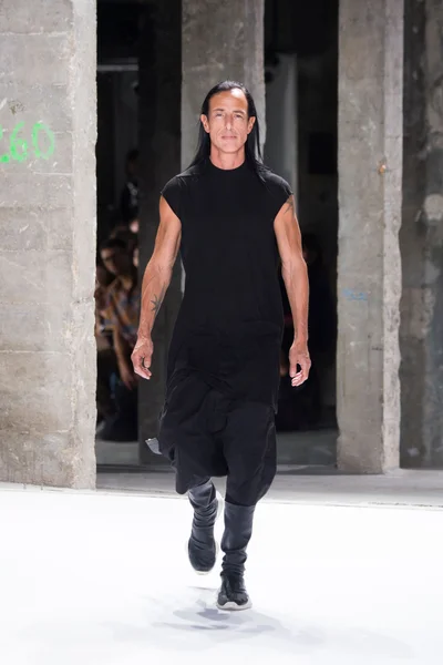 Look 46